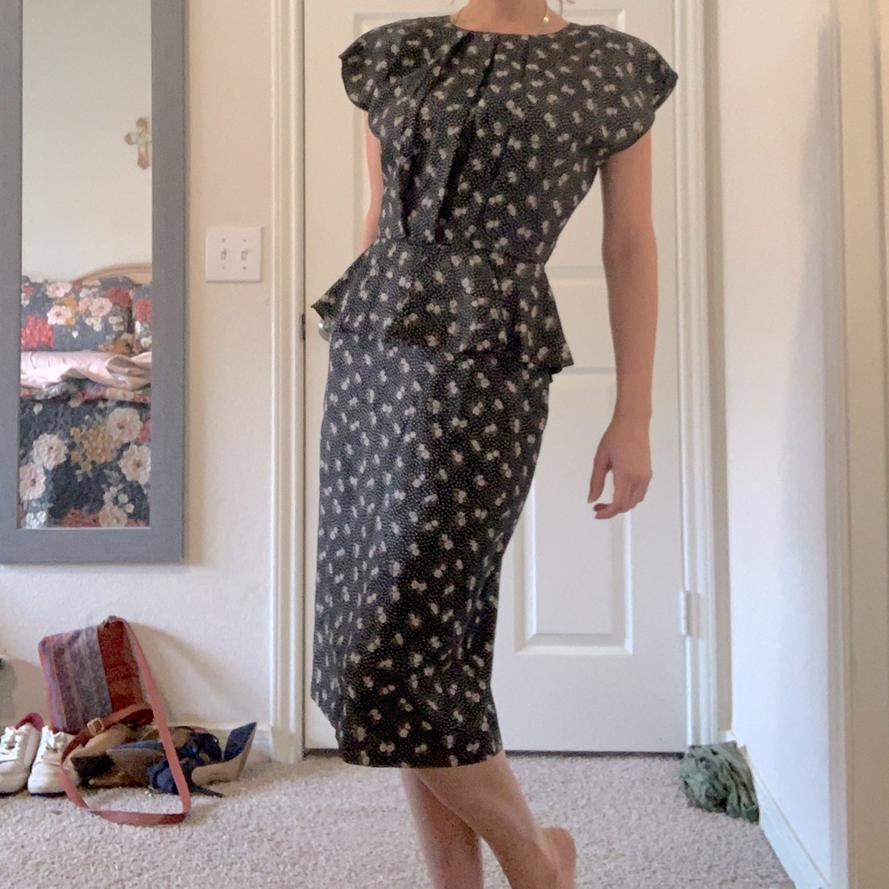 Vintage peplum floral print dress